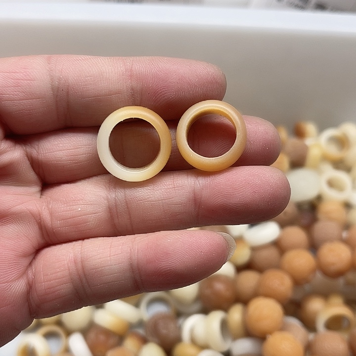 白玉菩提吊坠精品跑环1颗卡灯牌宠1颗