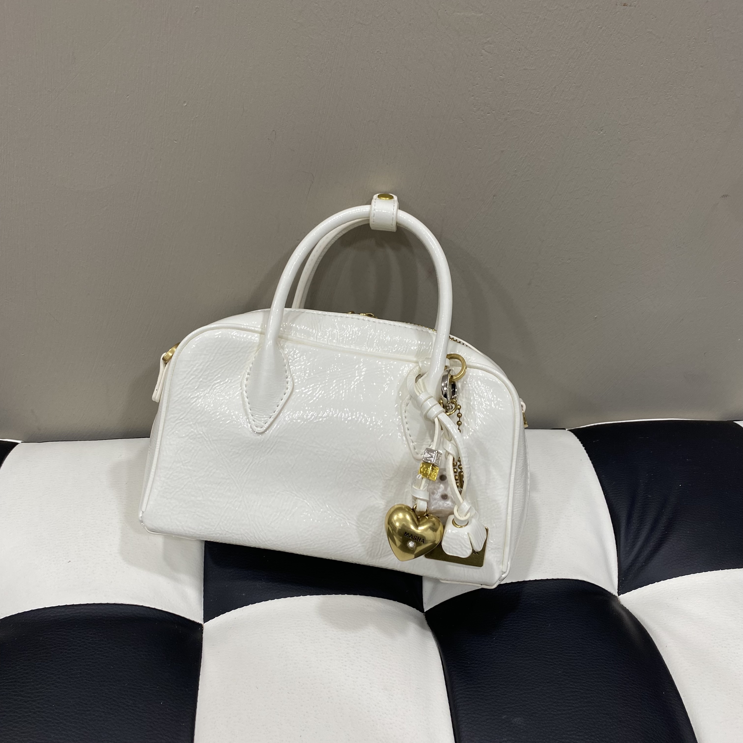 2025春夏新款潮流腋下百搭网红复古单肩斜挎包时尚女包 71576