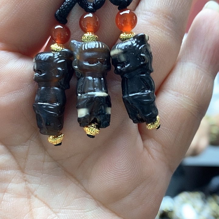 玛瑙/玉髓颈饰合金多样性发其一