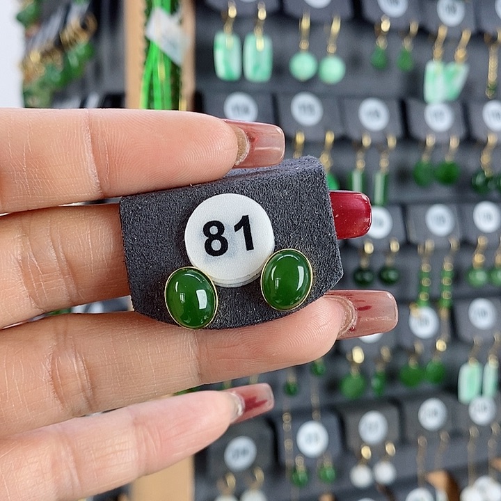 和田玉耳饰18K金镶嵌