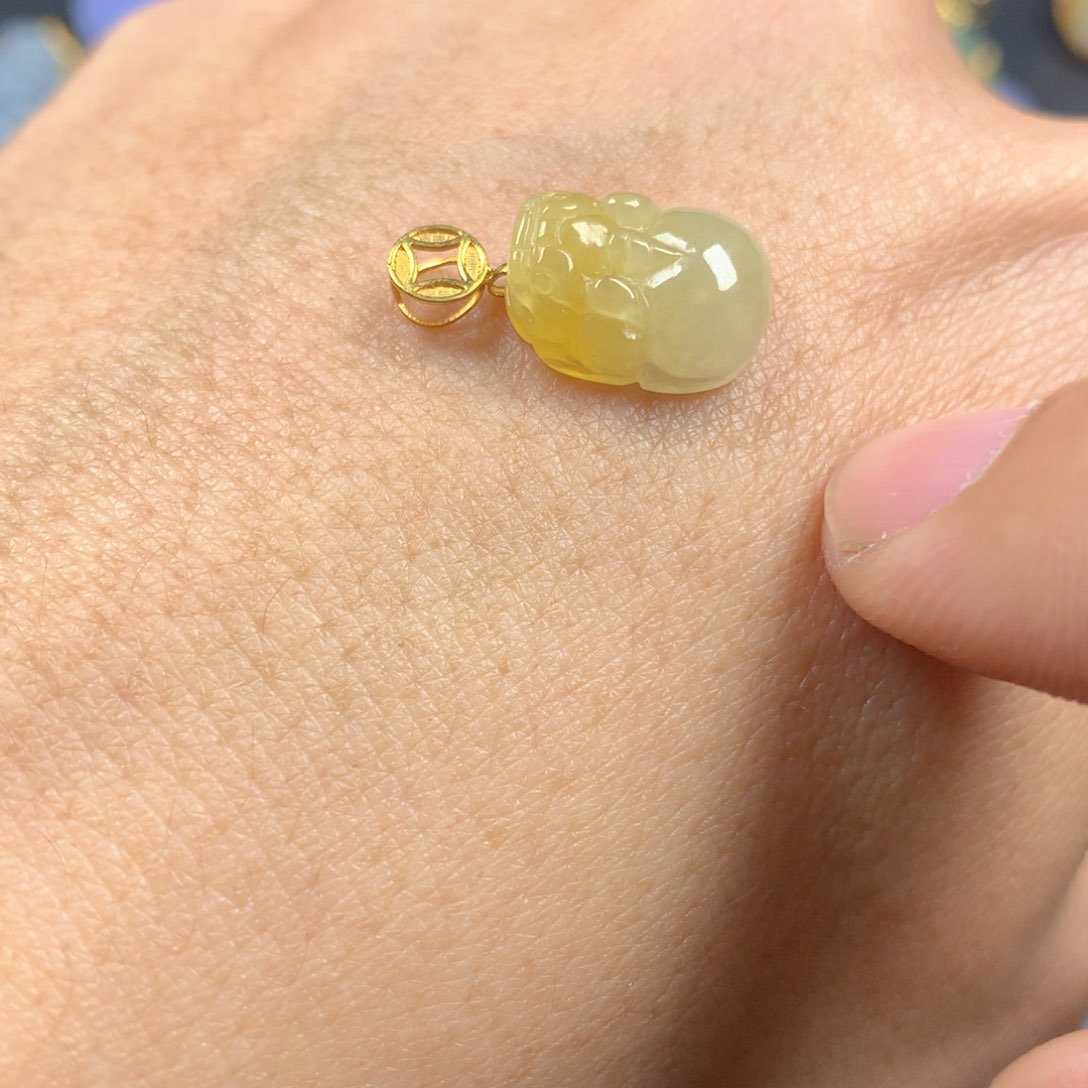 【闪购商品】翡翠颈饰18K金镶嵌翡翠