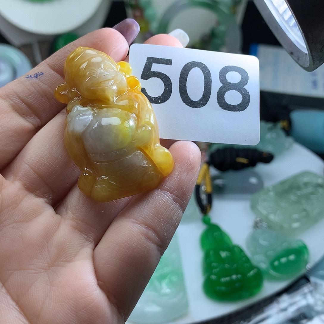 翡翠未镶嵌吊坠(赠链)