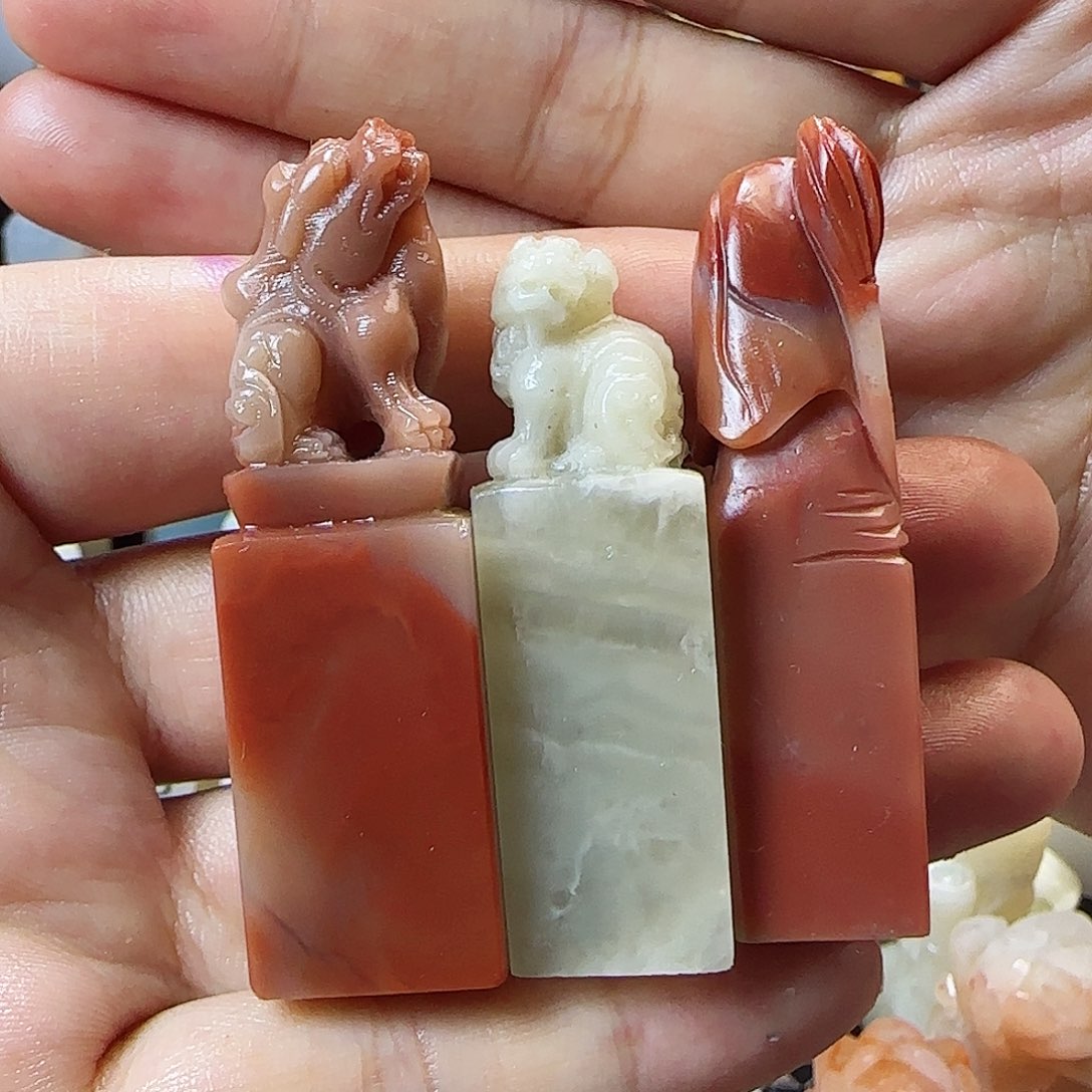 老挝组合章333333