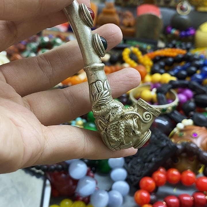 2335588988899878988888