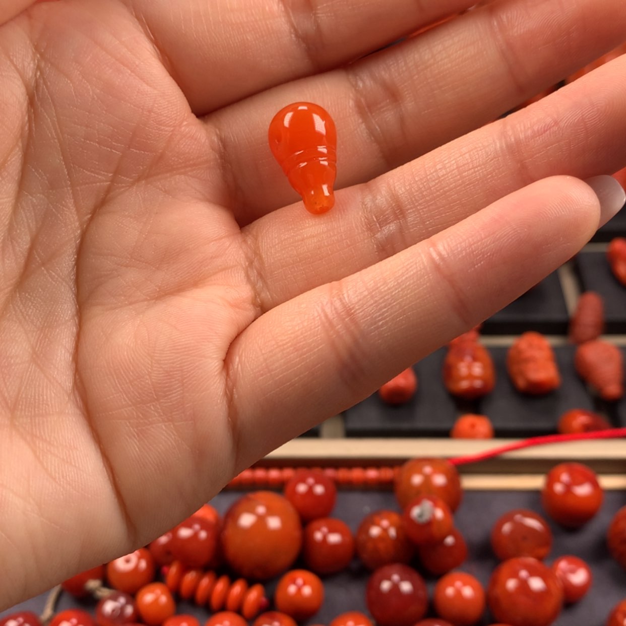 【闪购商品】南红玛瑙未镶嵌三通8.9mm