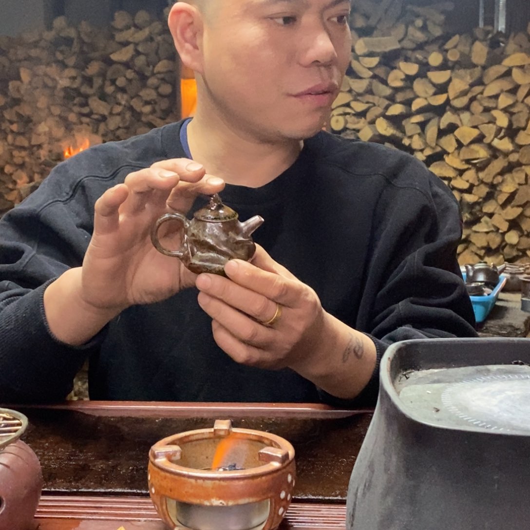 紫砂柴烧八一壶壶