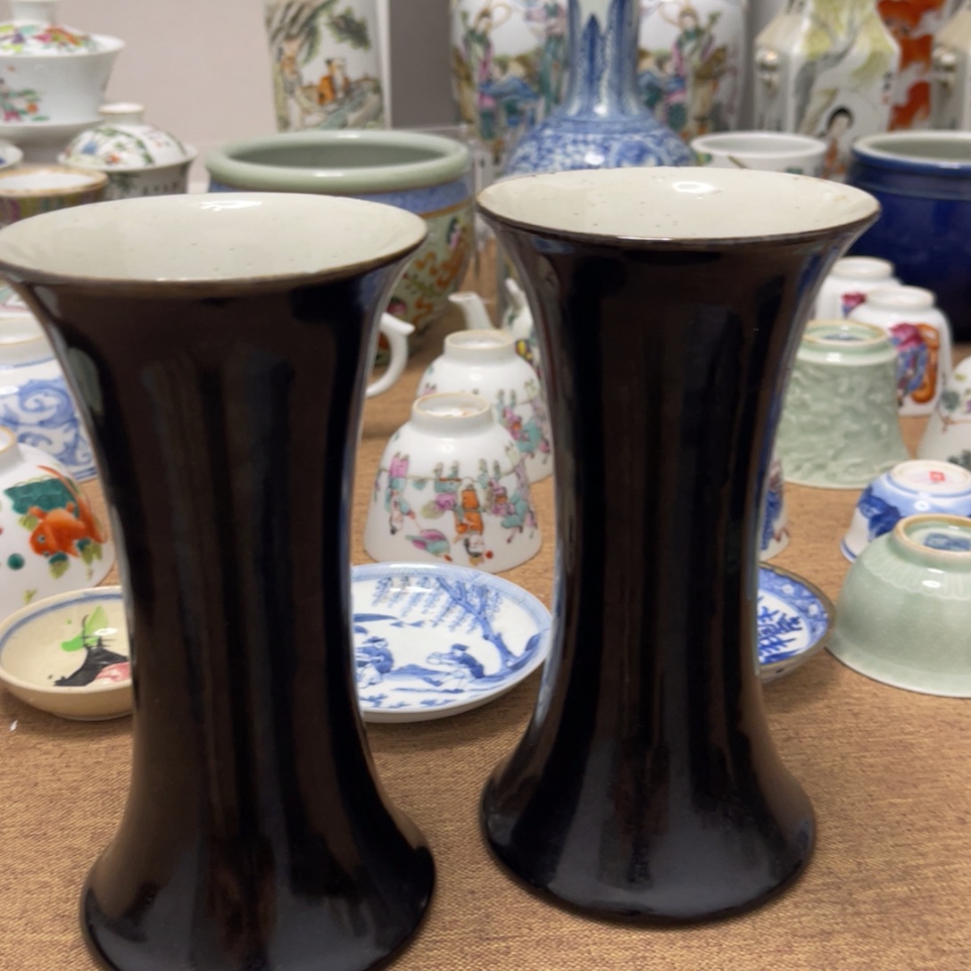 其他花瓶一对。。。。。。