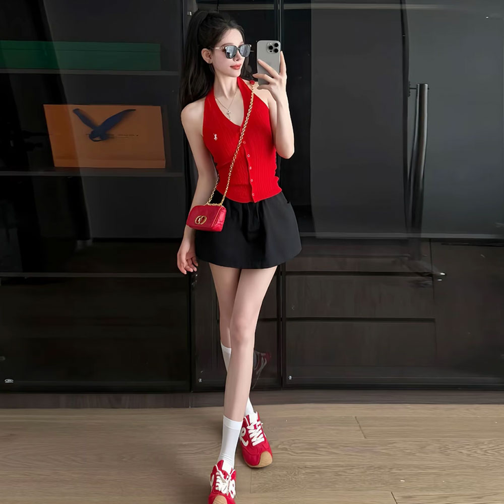 2025早秋时尚感褶皱设计感高腰显瘦百搭A字半身裙女休闲工装短裙