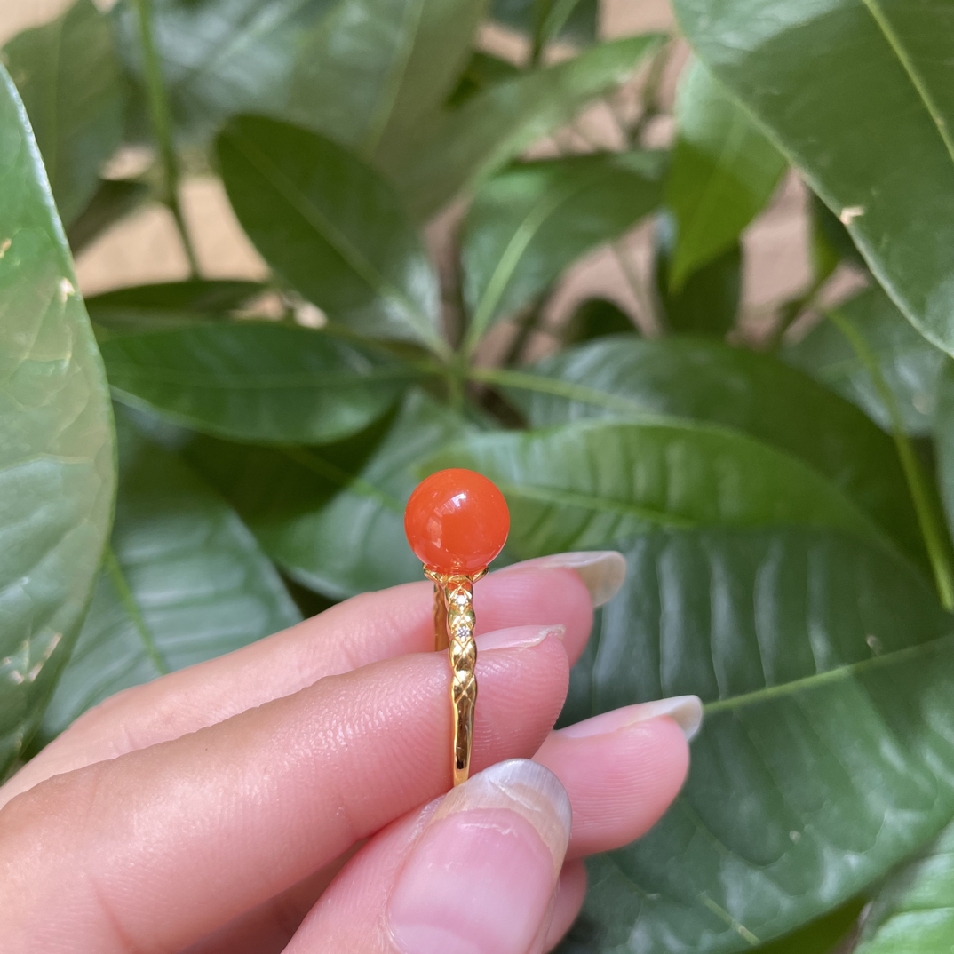 南红保山圆珠戒指9mm，成色干净上手立体饱满自然
