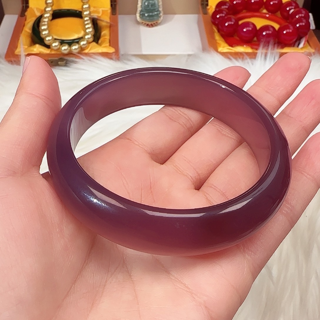 玛瑙/玉髓手镯未镶嵌藕粉手镯