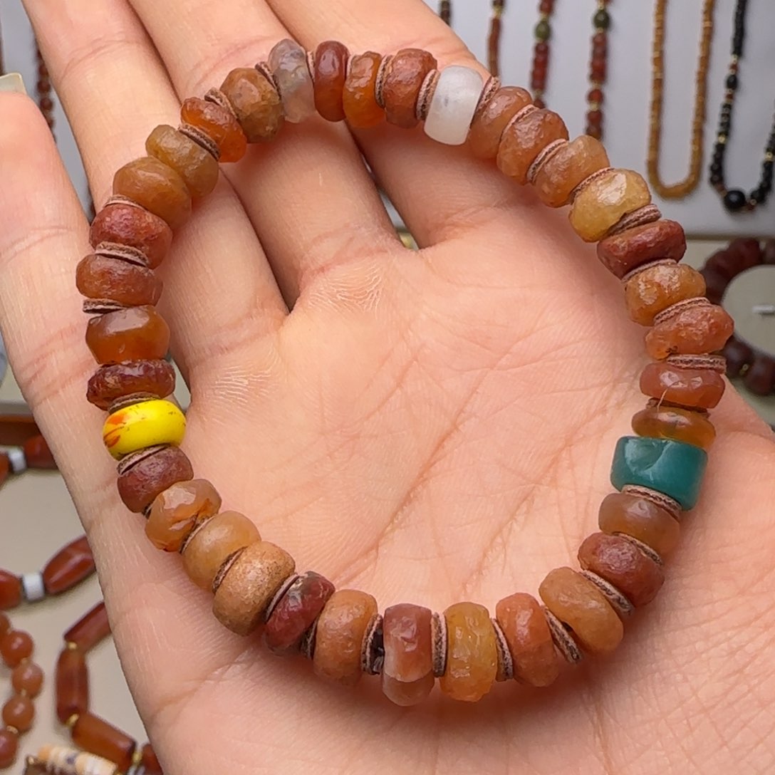 石英质玉手链未镶嵌