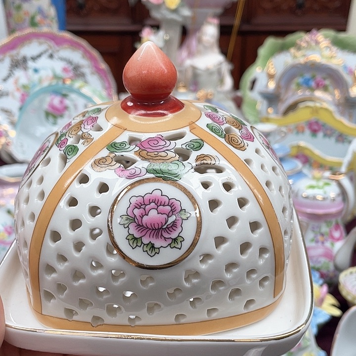 瓷片微瑕啊摆件摆件，摆件。。摆件。摆件