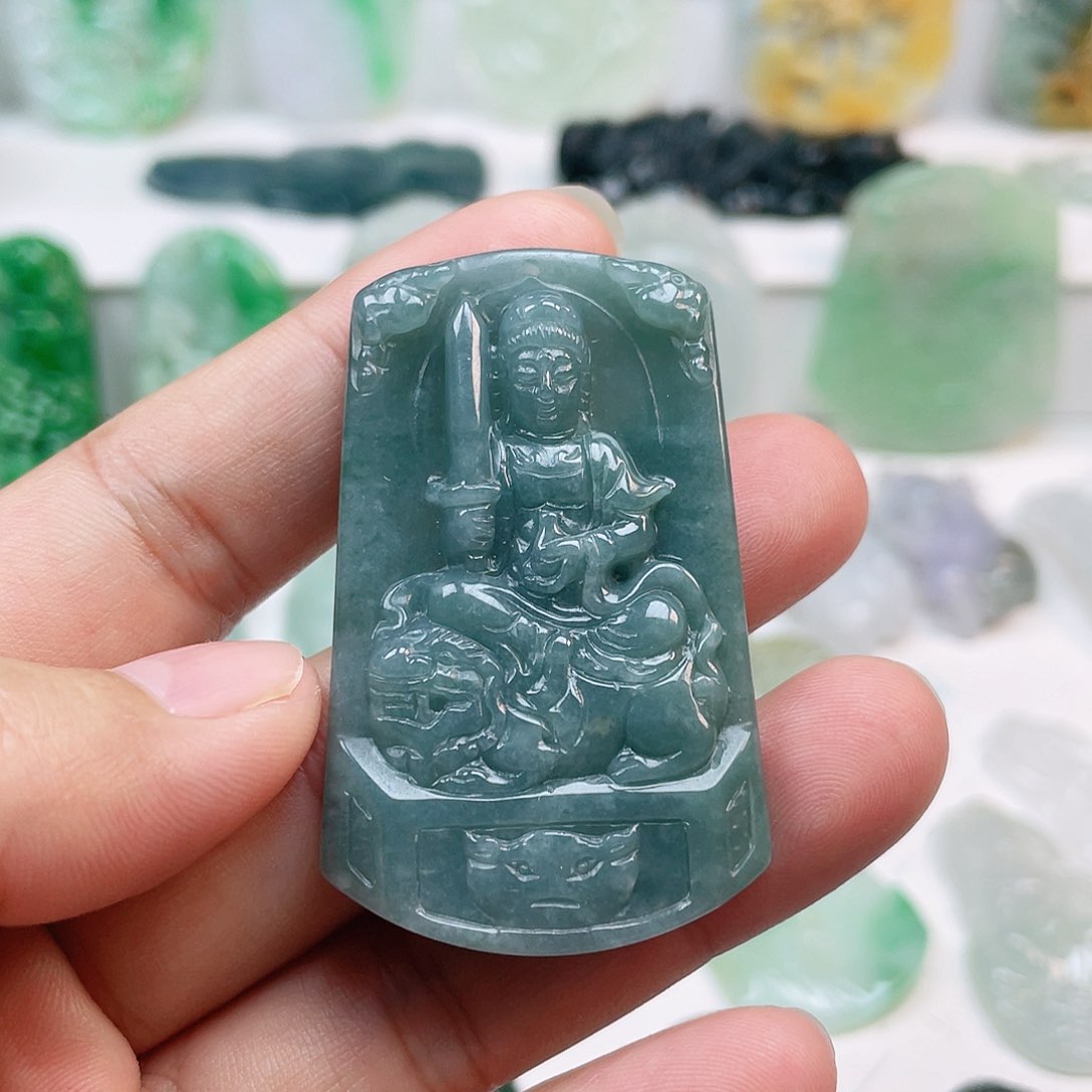 翡翠颈饰未镶嵌文殊