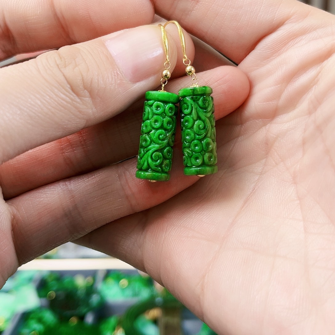 翡翠耳饰18K金镶嵌耳饰