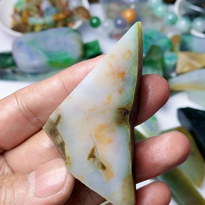 要***光翡翠散珠天然翡翠A货