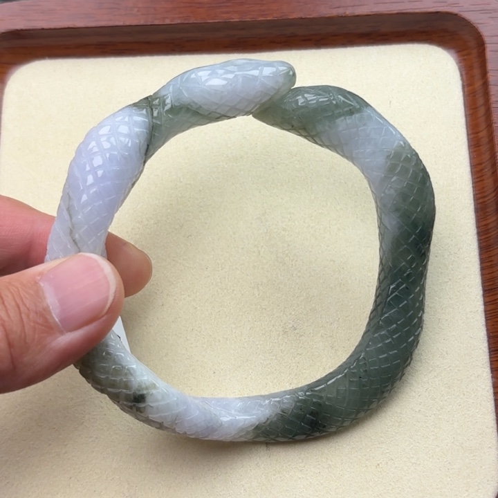 翡翠未镶嵌手镯57-58蛇镯218