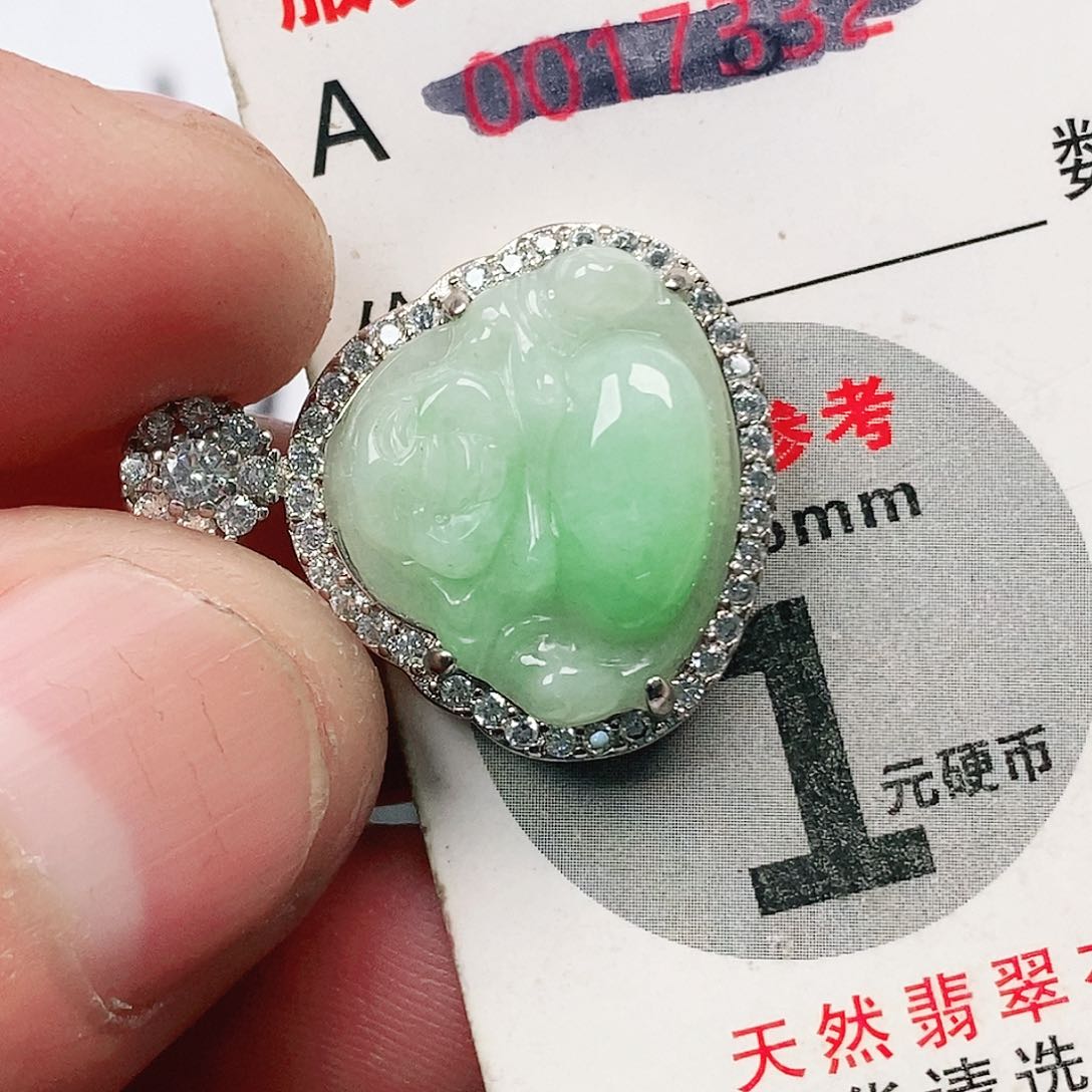 翡翠吊坠(不含链)未镶嵌