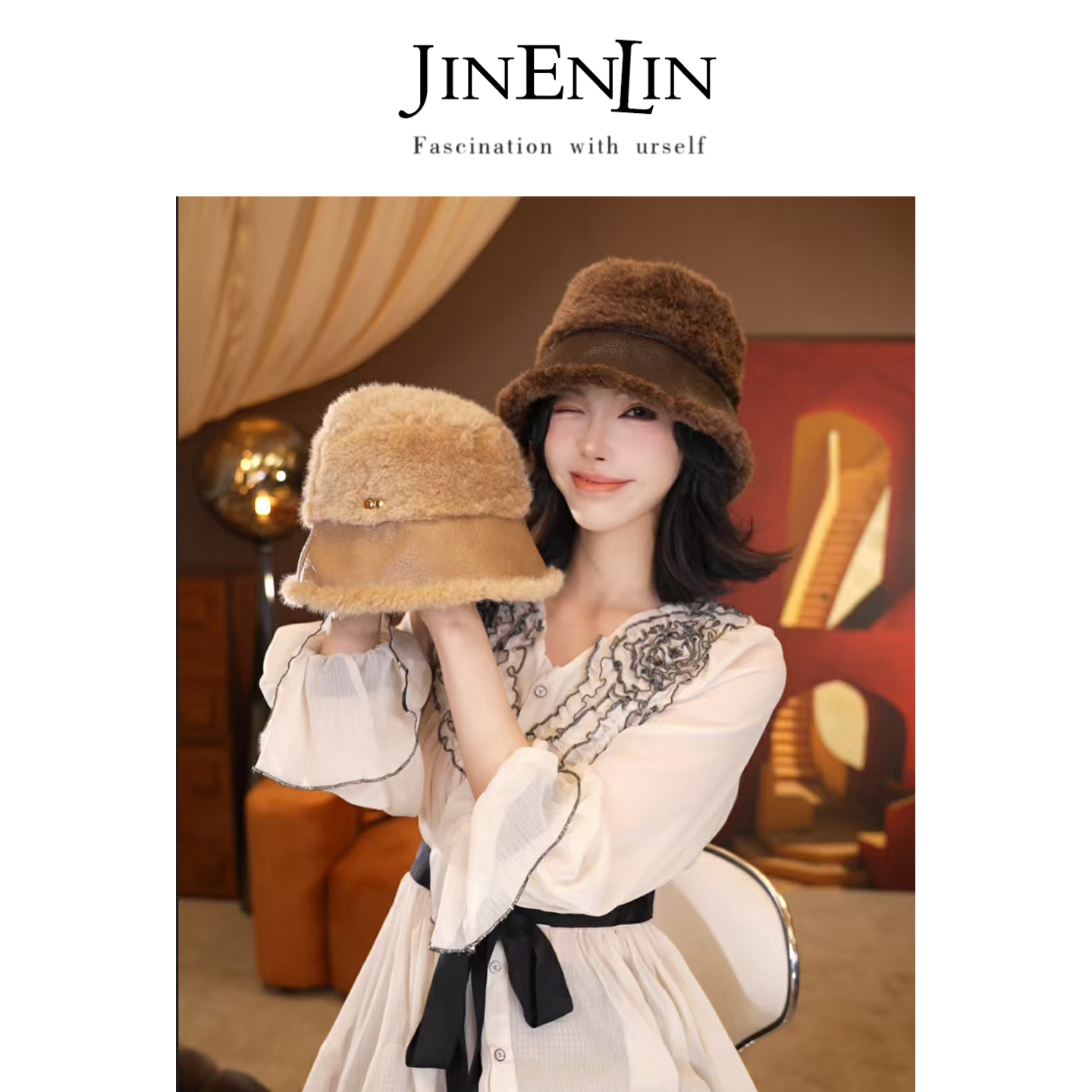 秋冬新款真皮拼接毛绒渔夫帽女韩版百搭出街显脸小保暖护耳盆帽潮