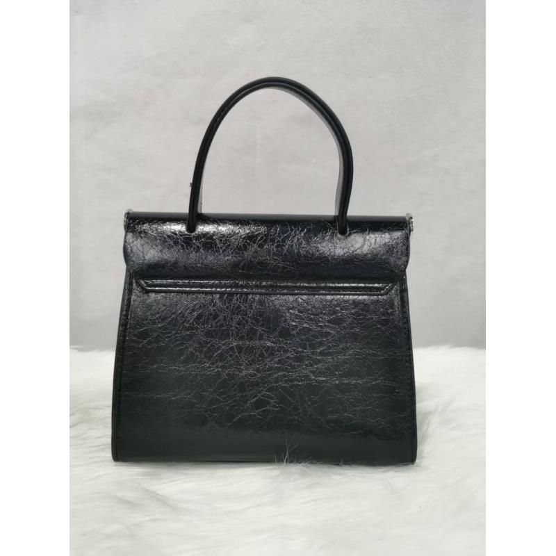 小众设计真皮女包时尚简约单肩斜挎包包-泡菜原单10