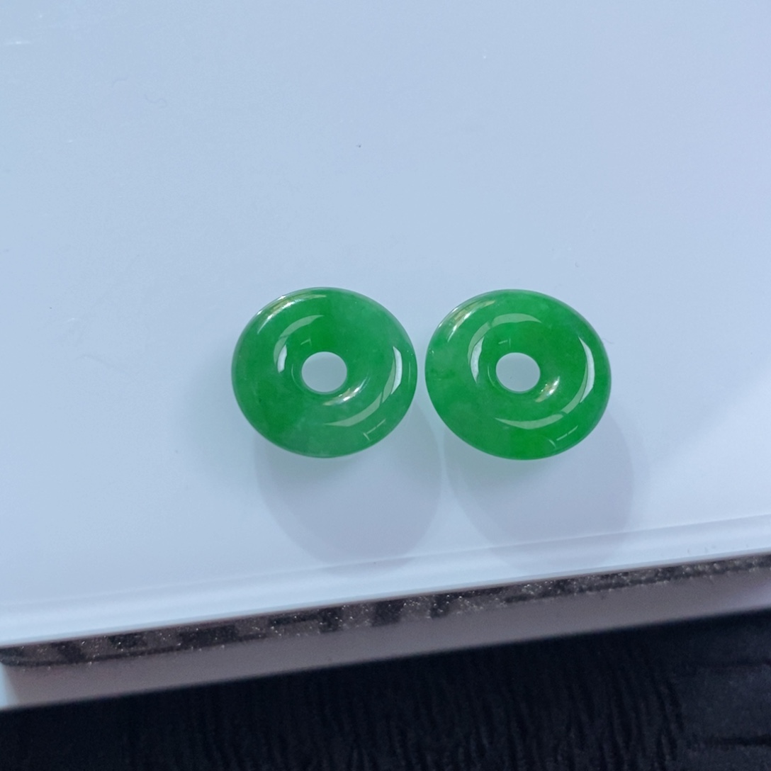 翡翠未镶嵌耳饰满色小甜甜圈