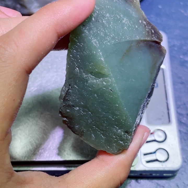 和田玉（糖玉）未镶嵌珠宝半成品