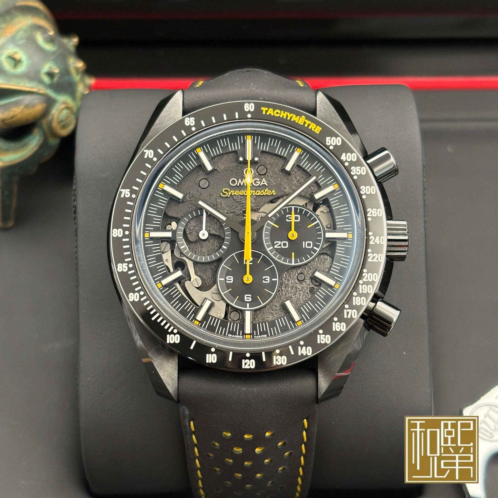 99新 Omega/欧米茄 超霸/311.92.44.30.01.001/月之暗面/24全/44