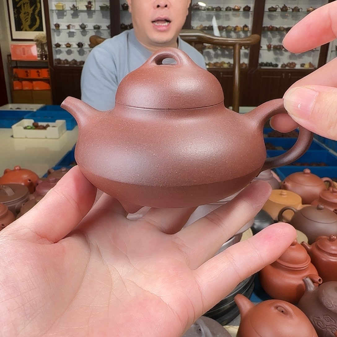 茶壶紫砂三足合欢