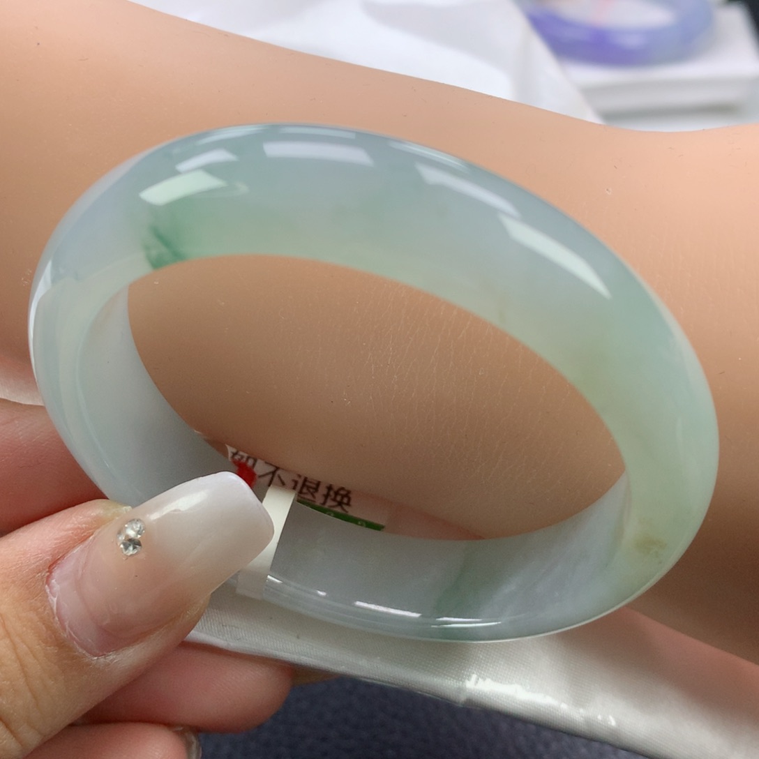 翡翠手镯未镶嵌52.7贵妃