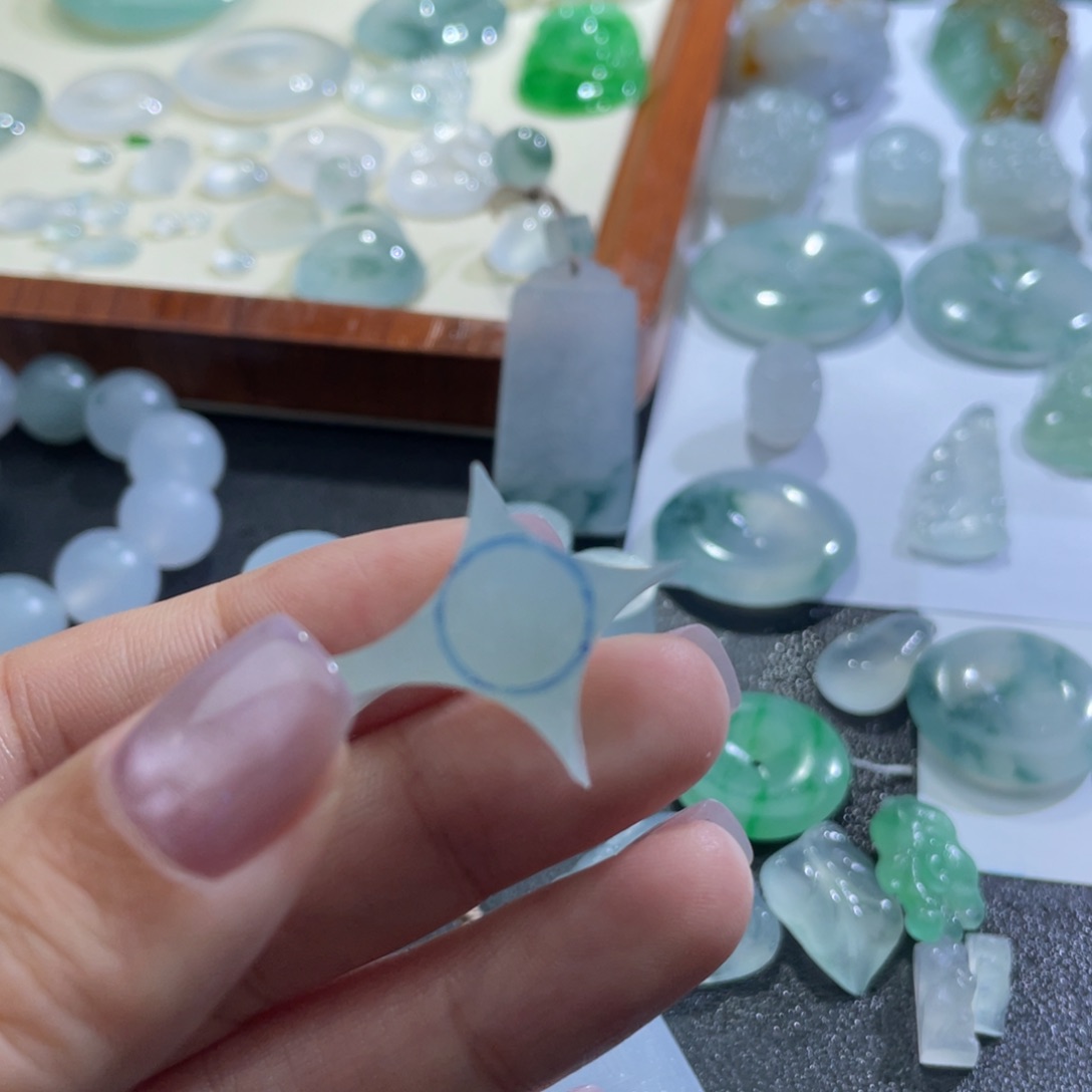 定制翡翠未镶嵌清*小葫芦