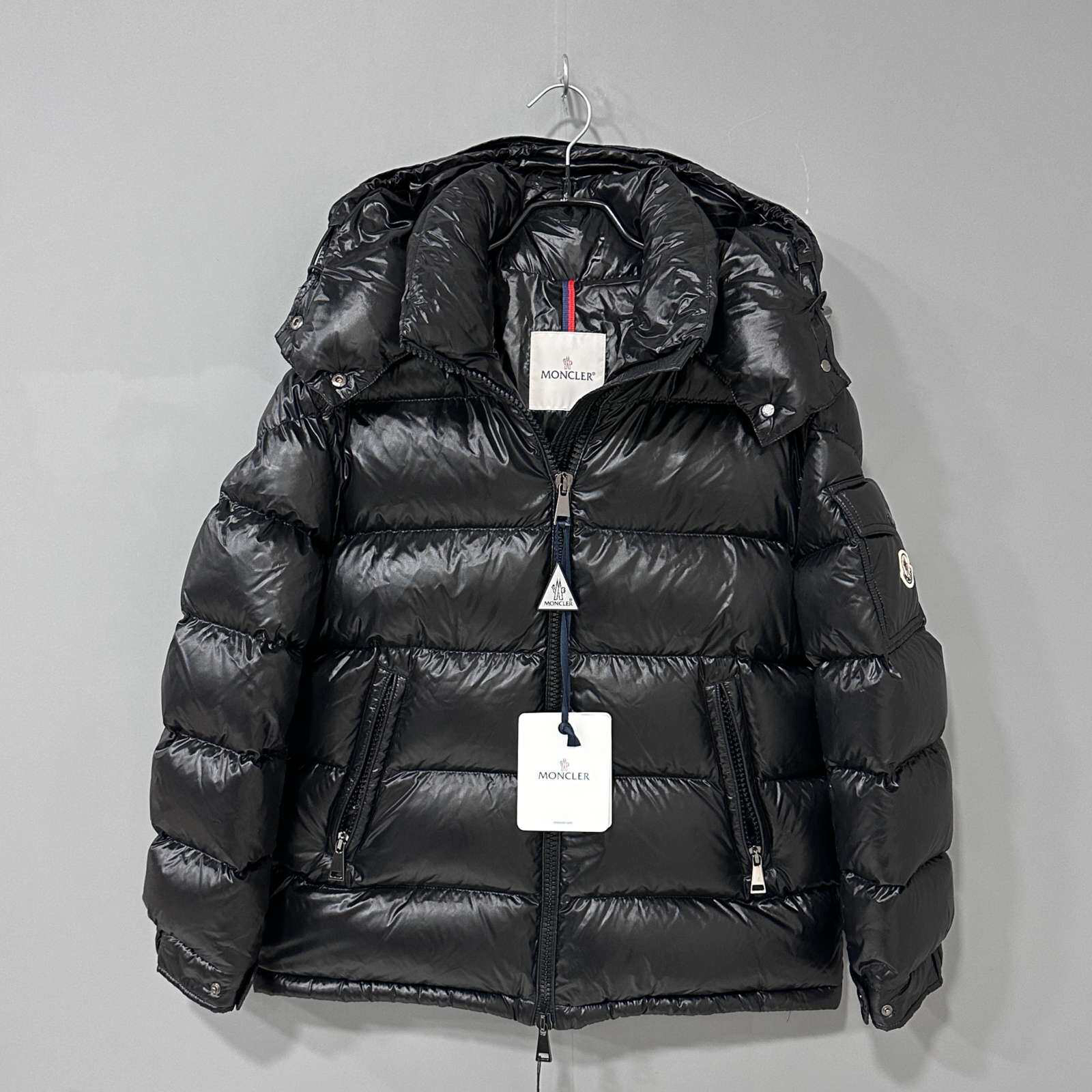 未使用 MONCLER 黑色maire连帽羽绒服/1码/24958
