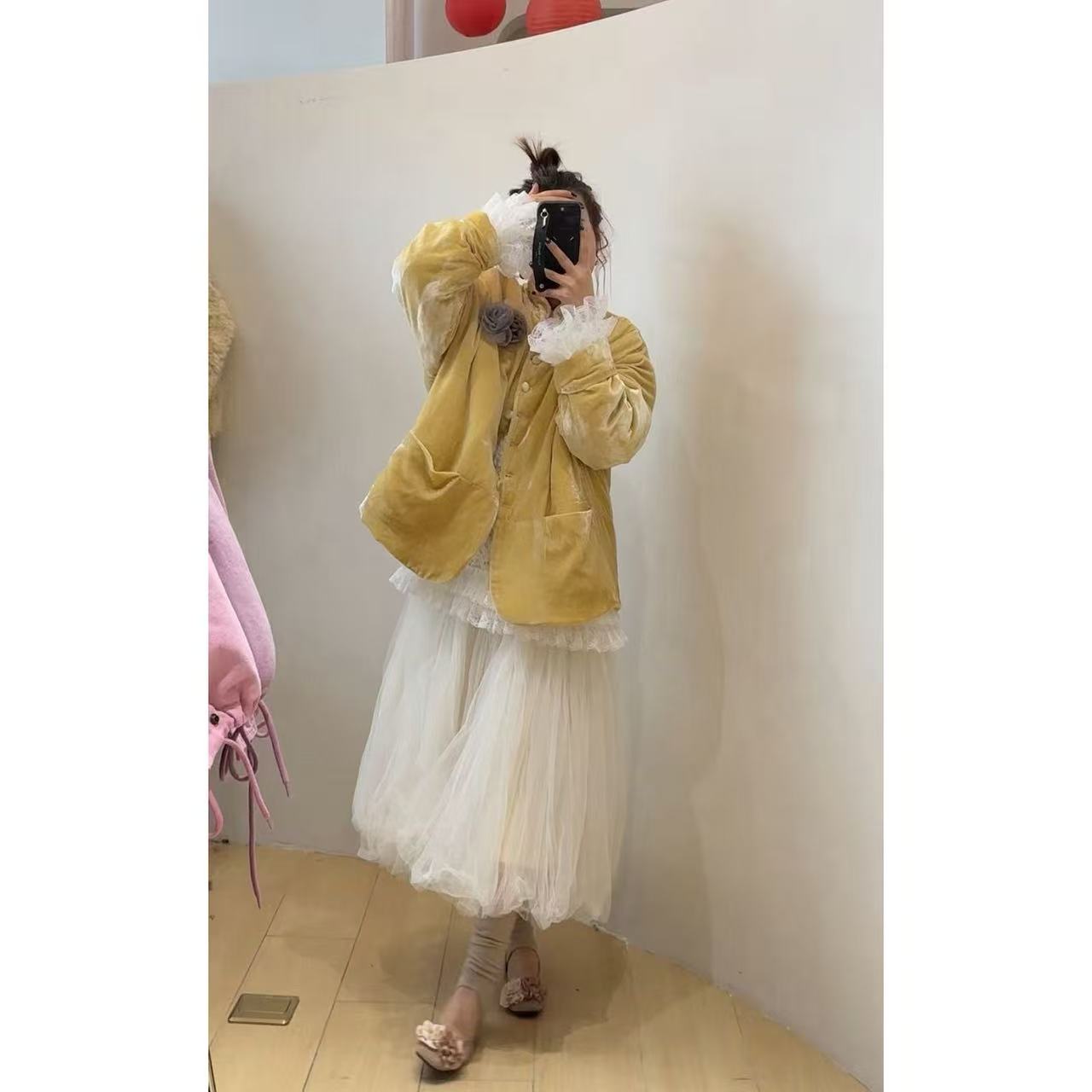 TOMATO-“淡雅白茶”冬季丝绒薄棉温柔系小众包扣外套#11101/w-27