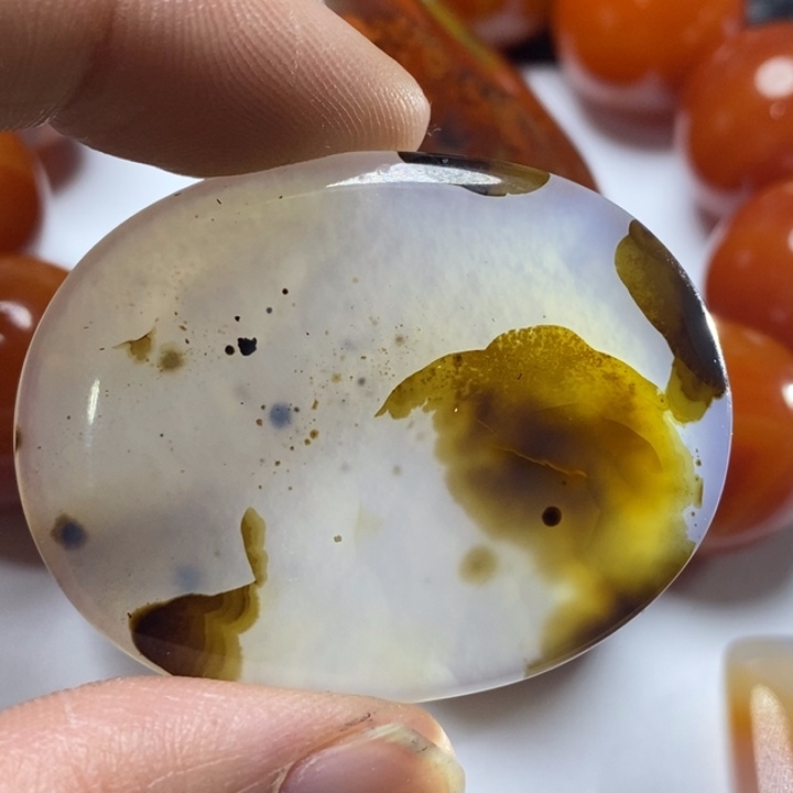 玛瑙/玉髓未镶嵌颈饰