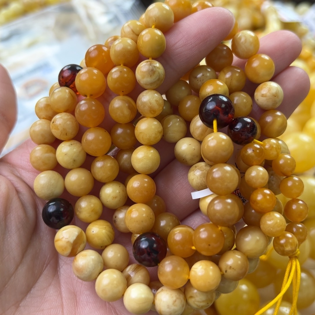 琥珀珠宝奇石未镶嵌