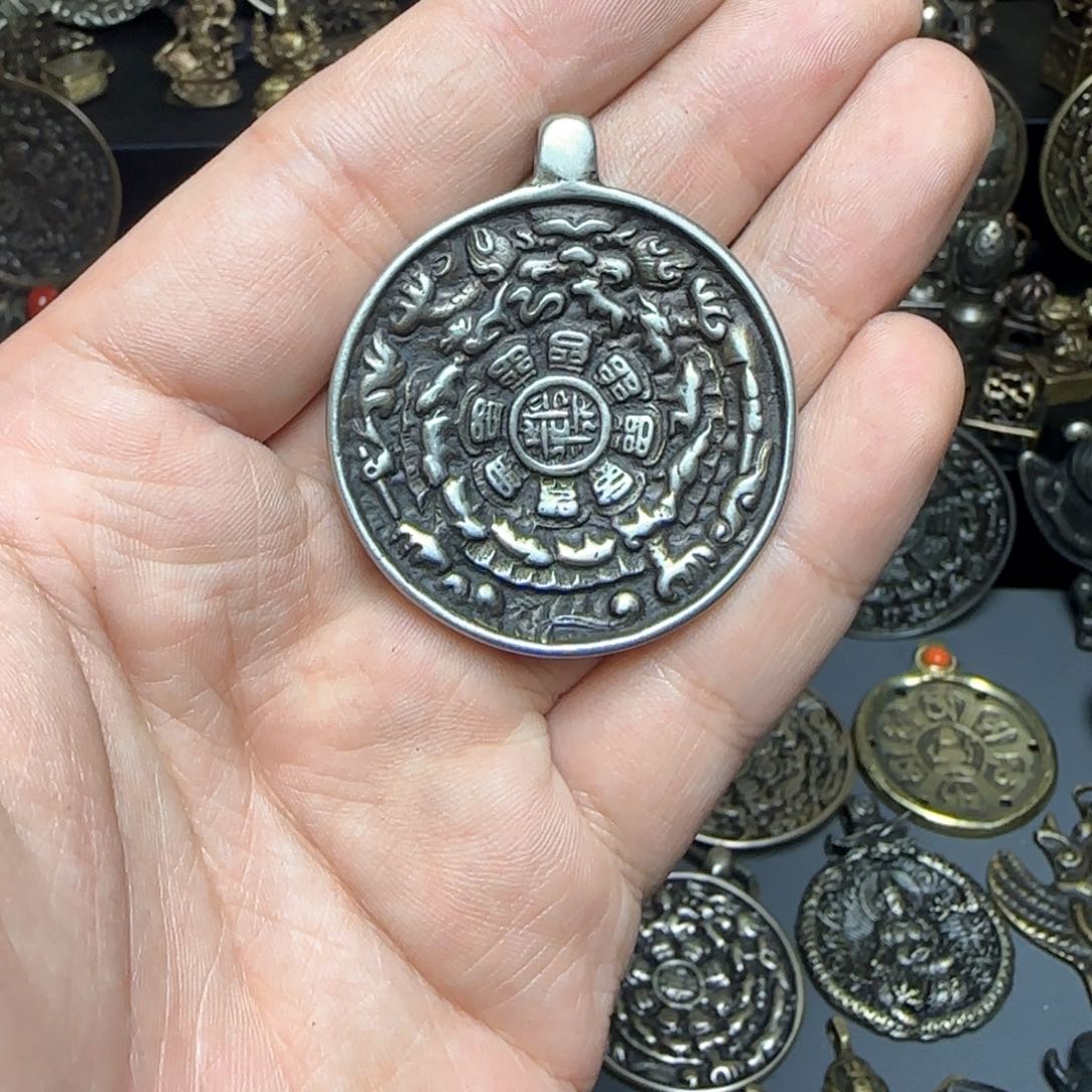 泥塑精品小元素品相完美