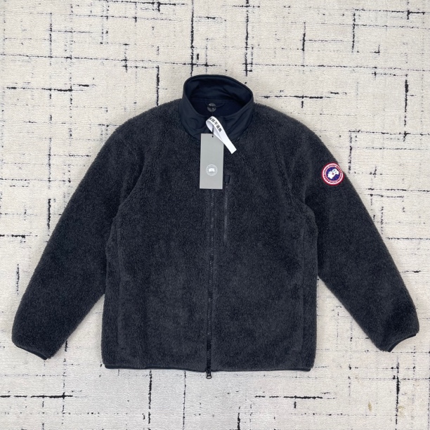 未使用 CANADA GOOSE 加拿大鹅灰色男款M码立领羊羔绒外套1754