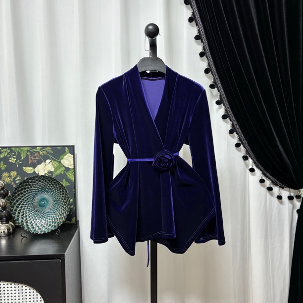 罗马女神紫色金丝绒法式宫廷复古风西装短款外套-玫瑰