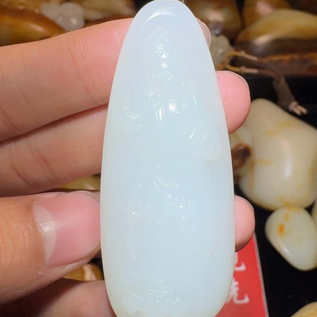 和田玉颈饰未镶嵌