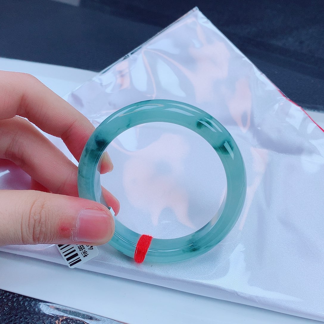 翡翠手镯未镶嵌天然缅甸翡翠A货手镯 