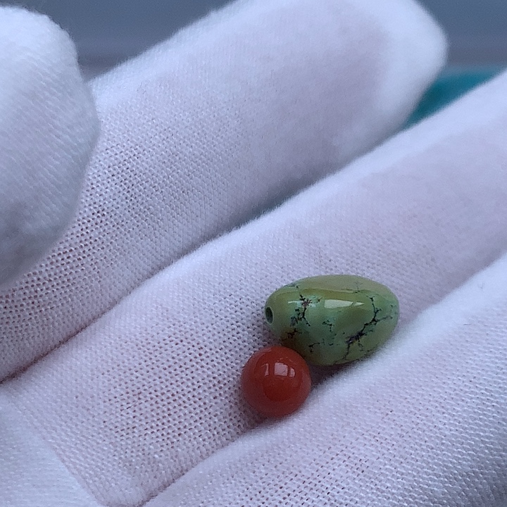 南红玛瑙未镶嵌珠宝奇石