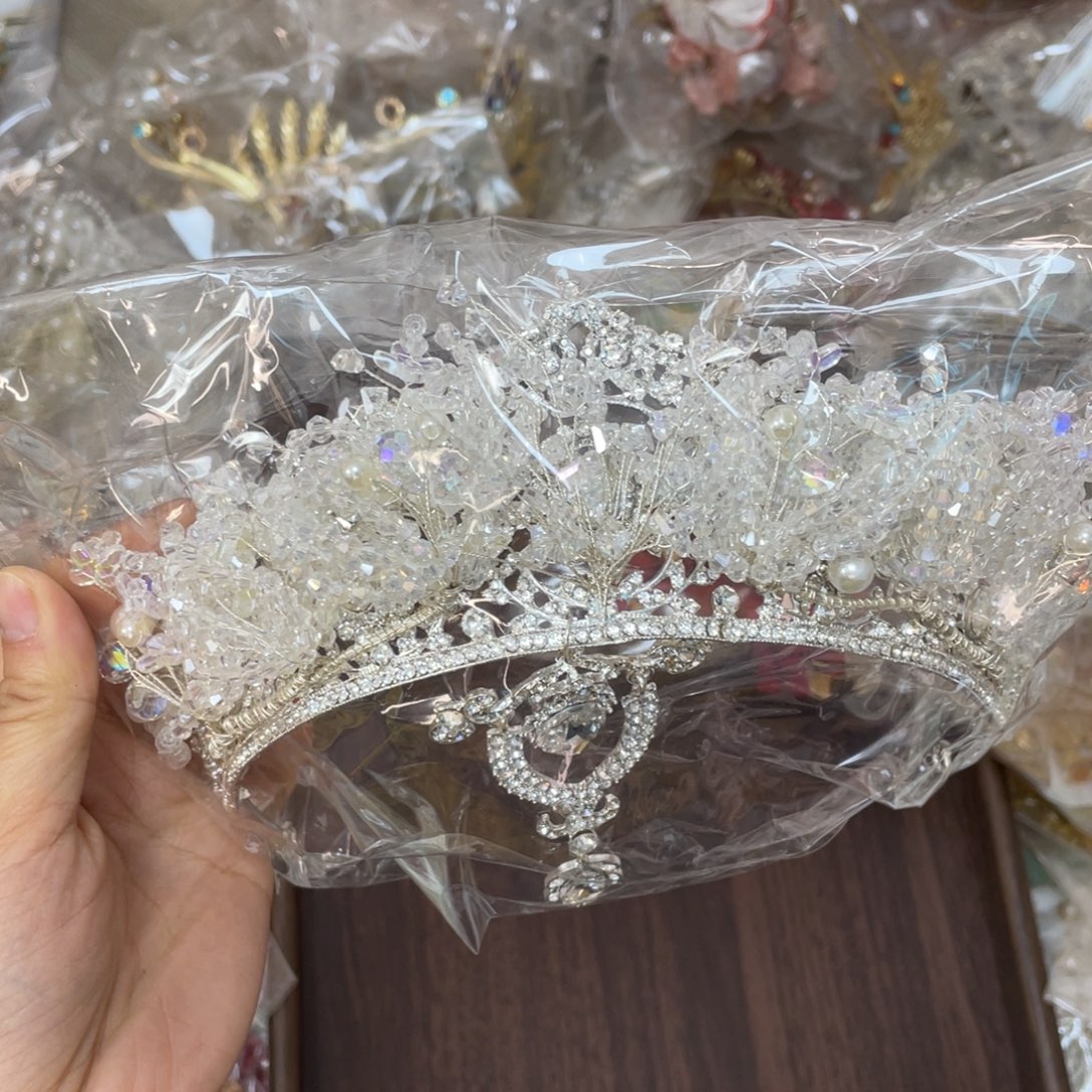 混合材质新娘头饰默认微瑕不退换