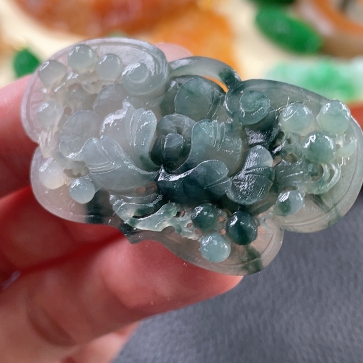 定制翡翠未镶嵌翡翠
