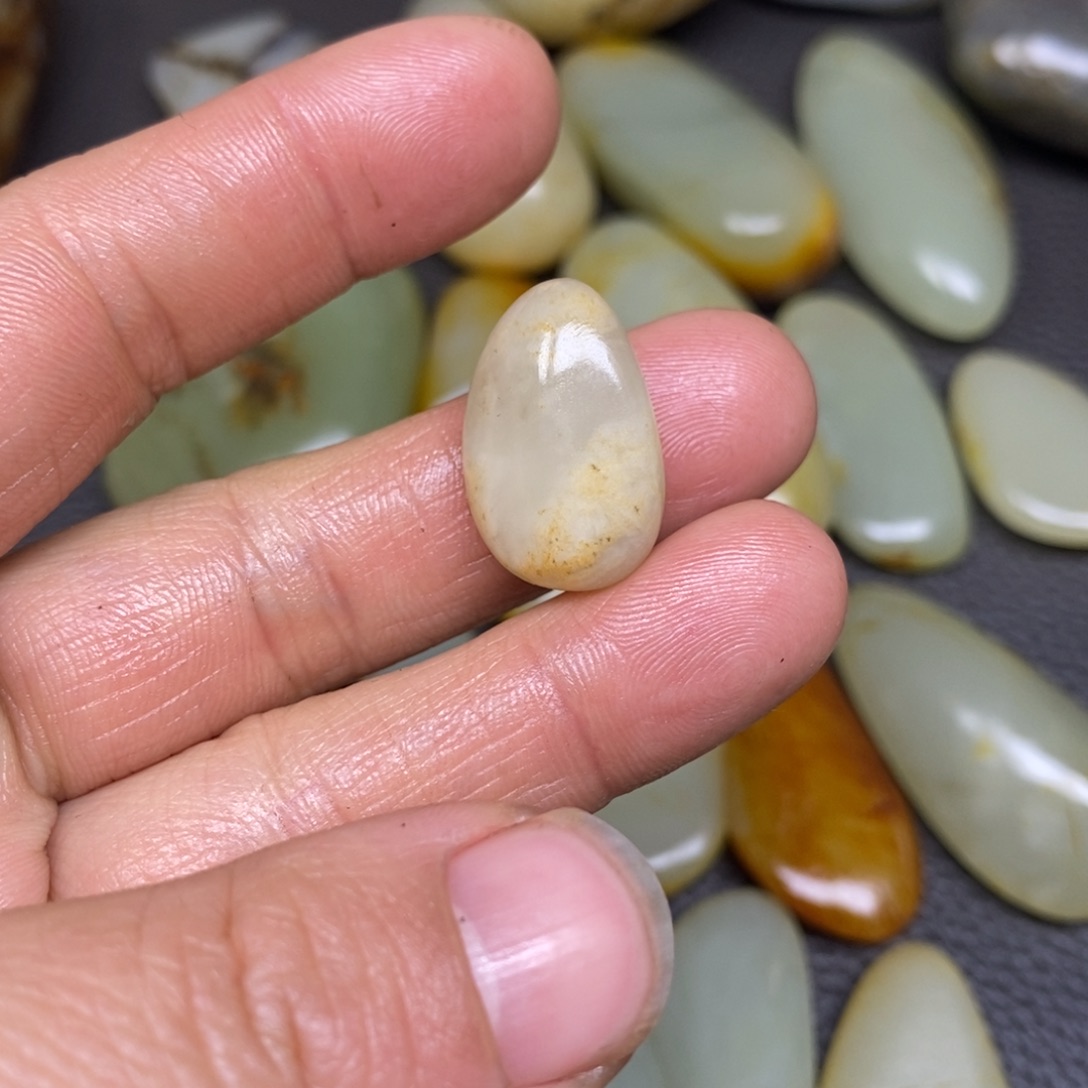 和田玉挂件^_^未镶嵌