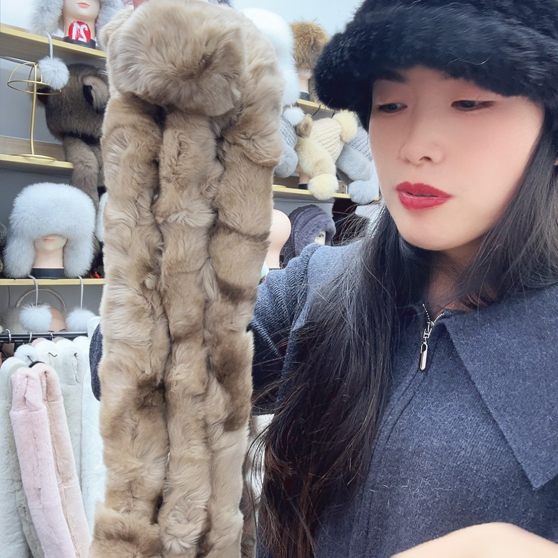 兔毛363咖色纹瑕疵围巾