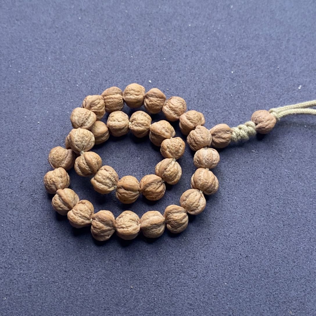 柏香籽/百香籽吊坠?**%