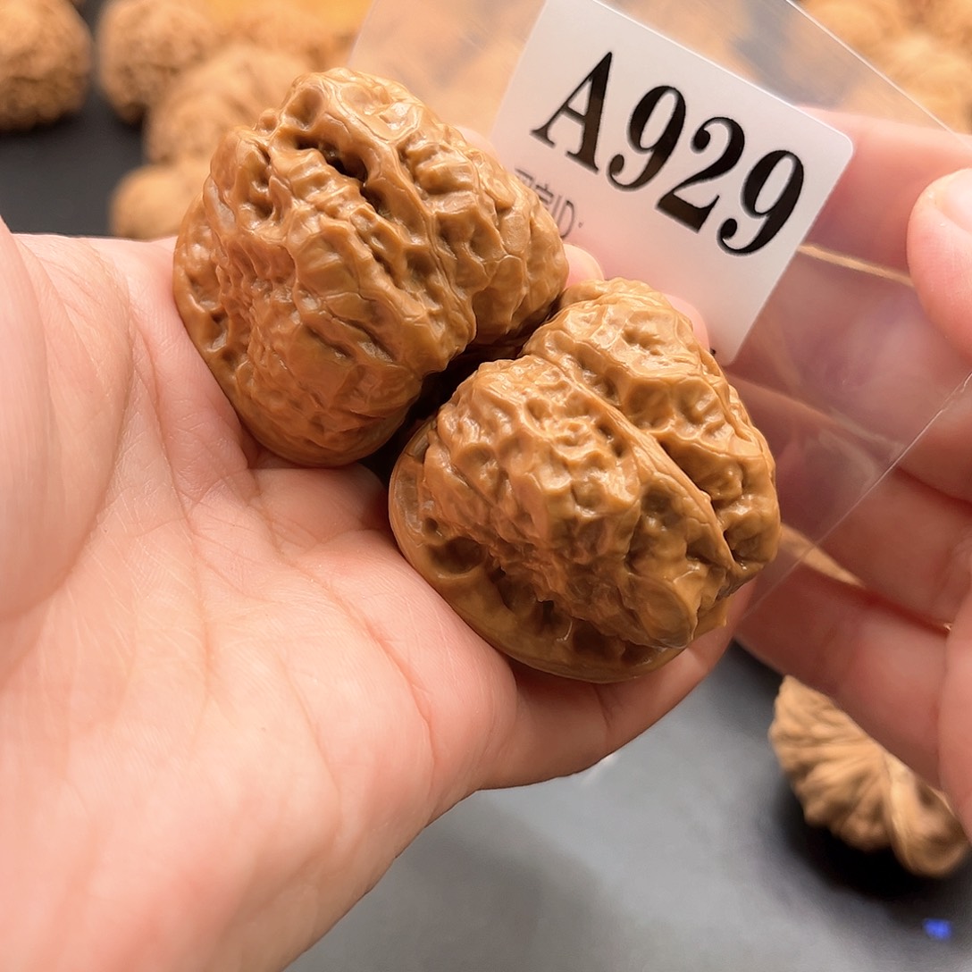 程***生桃核把件蛙蛙福利42度44