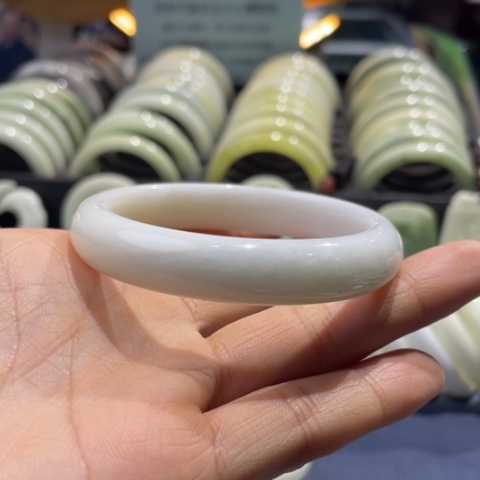 蓝田玉（蛇纹石化大理石玉）手镯未镶嵌微瑕特惠