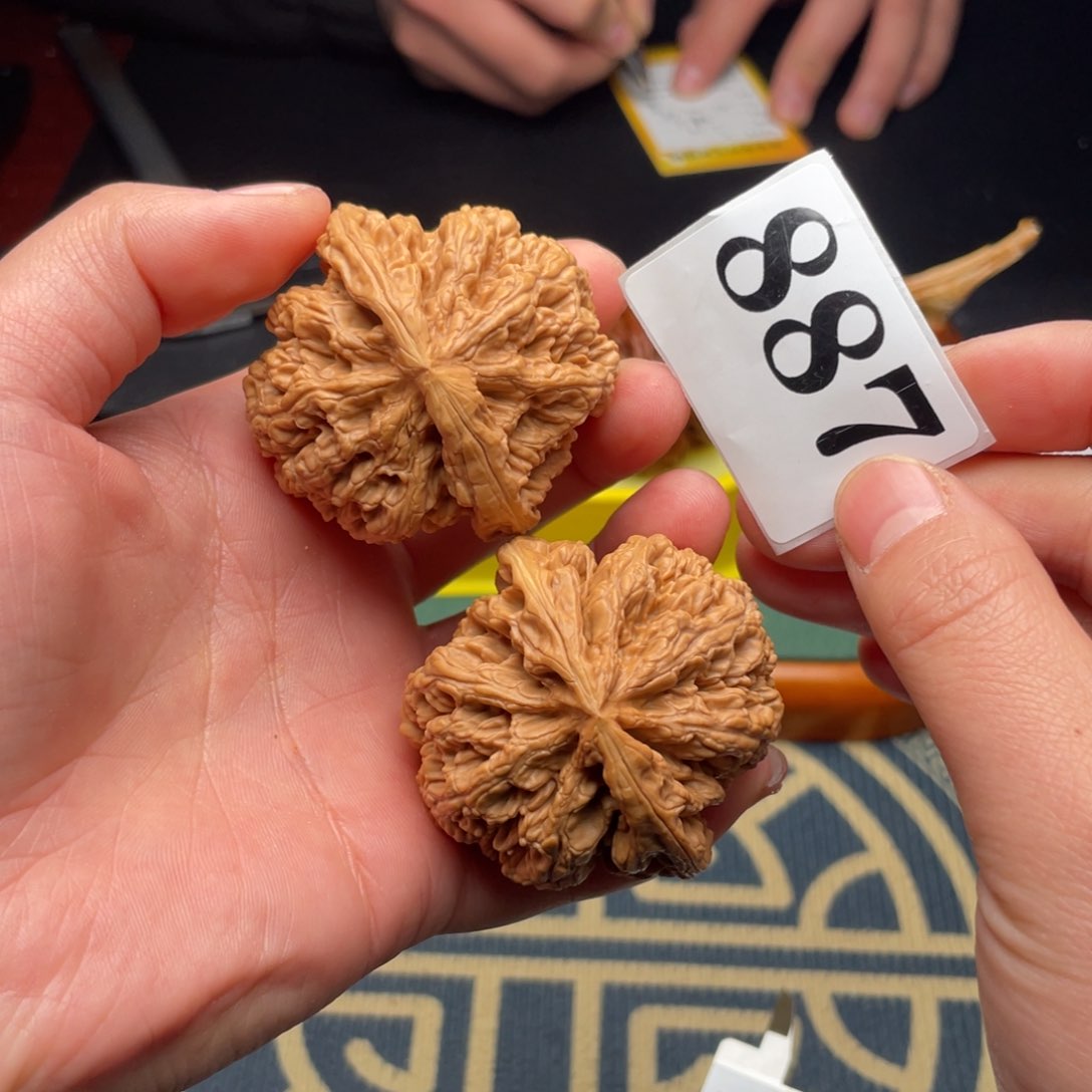 桃核吊坠47粗筋887号～