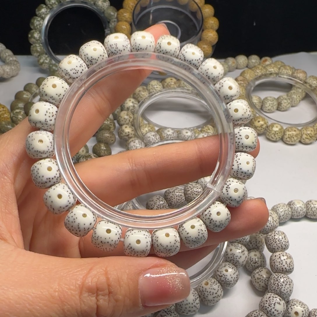 星月菩提吊坠九*.10老型桶原生态