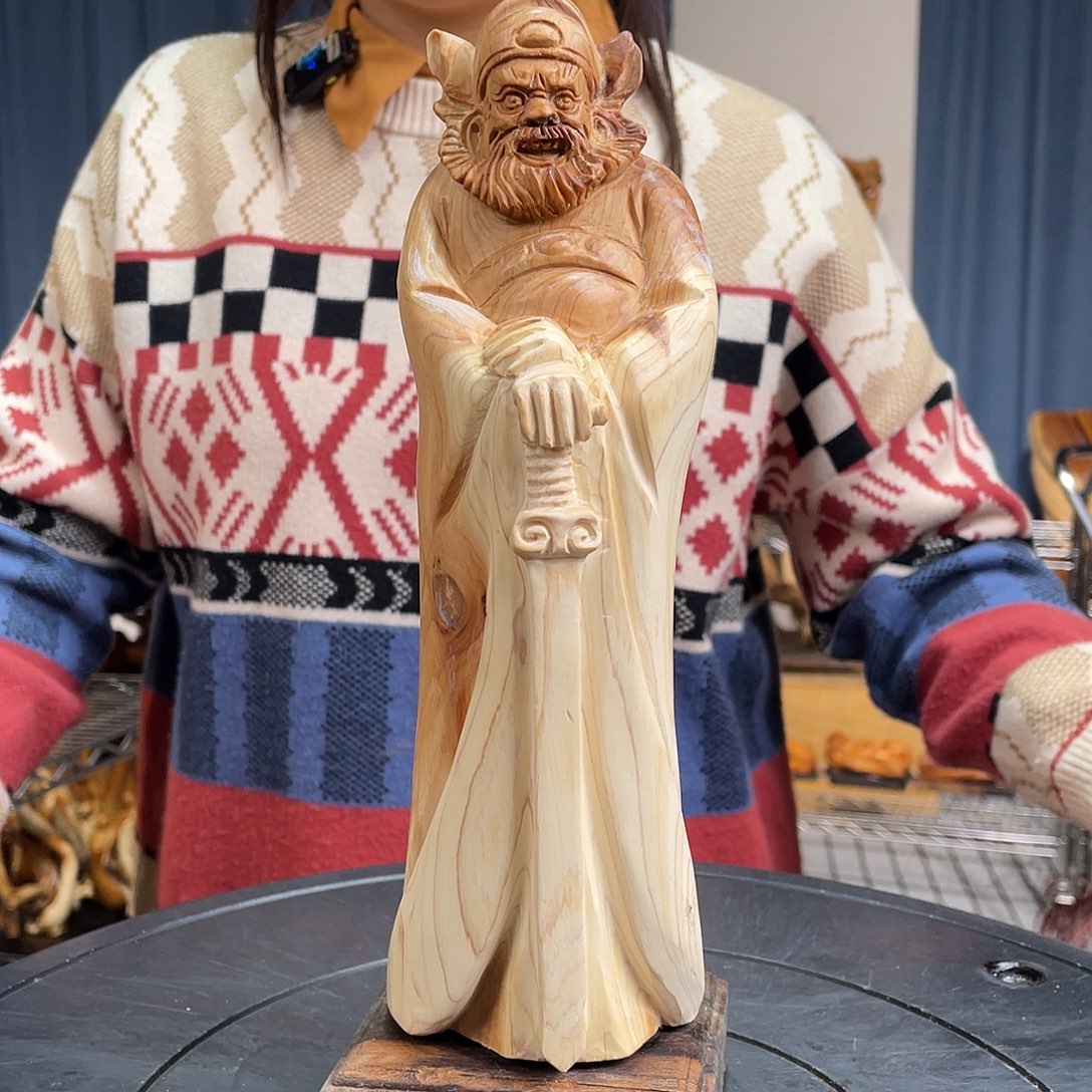 柏木（崖柏）随型摆件