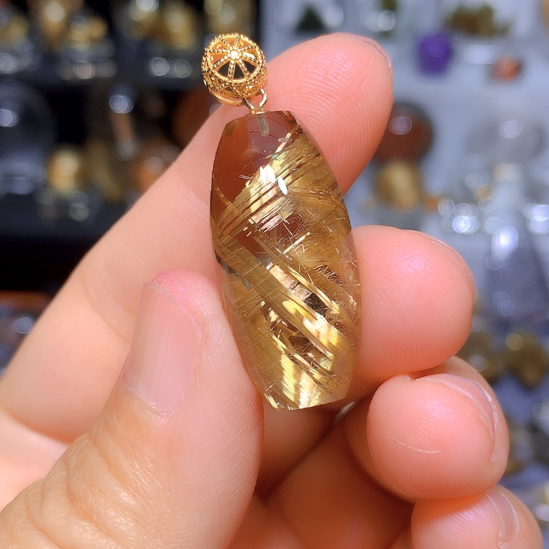 水晶吊坠银S925镶嵌天然水晶